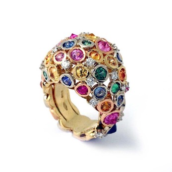 Multi-coloured gemstone ring in 18 carat yellow gold