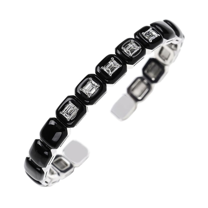 Black enamel and diamond Oui cuff bracelet