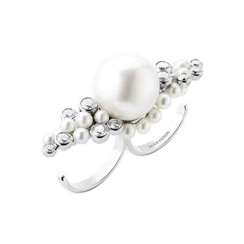 Perles de Plume cultured pearl and diamond ring in 18k white gold 