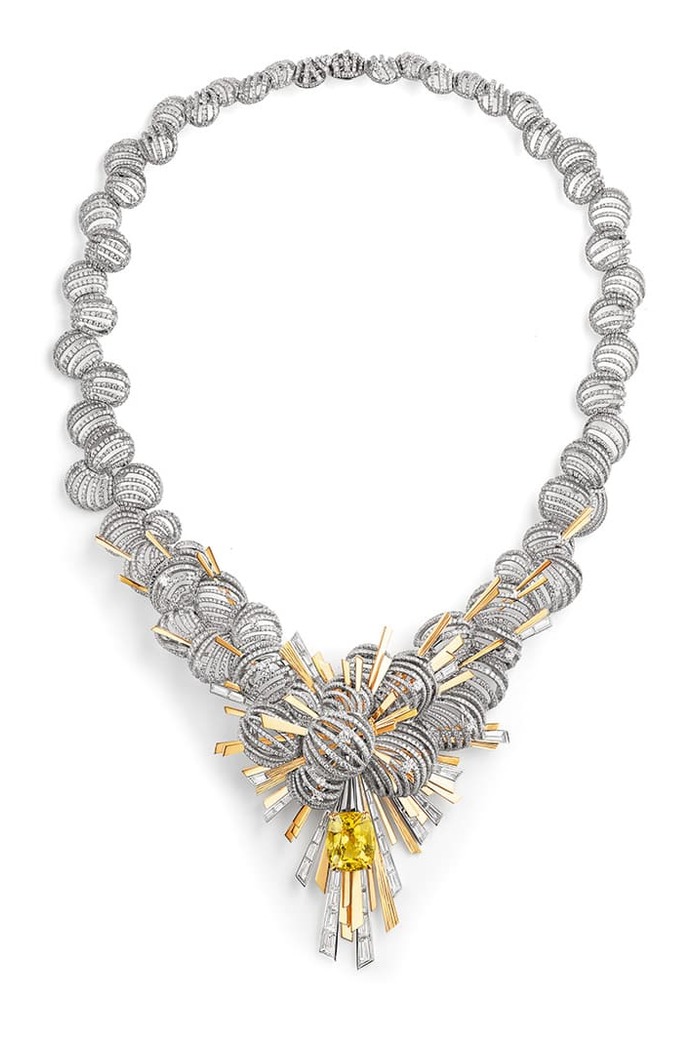Les Ciels de Chaumet Nuages d’Or necklace with yellow and white diamonds 