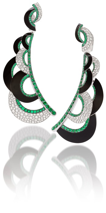 Silhouette earrings in white gold set with white diamonds, emeralds and onyx