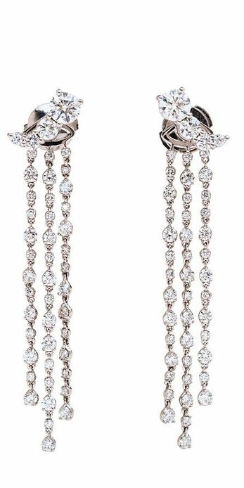 Diamond Fountain earrings in 14k white gold 