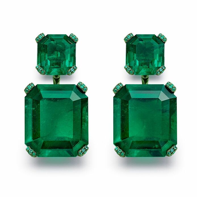 Red Carpet Collection emerald earrings 