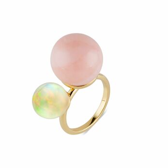Ring in gold, pink opal and Ethiopian opal