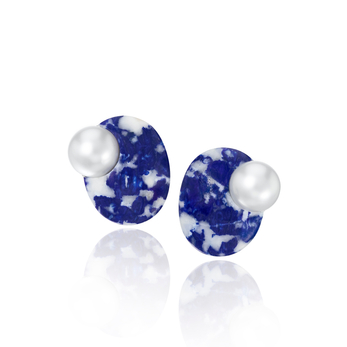 Earrings in platinum, South Sea pearl and Lapis lazuli 