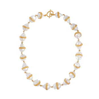 Necklace in gold and pearl