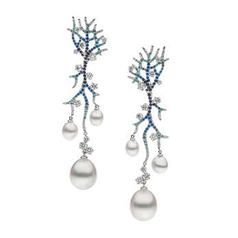 Earrings in white gold, sapphire, pearl and diamond