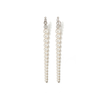 Cascading earrings in white gold, pearl and diamond