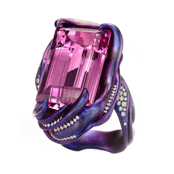Suzanne Syz one-of-a-kind ring in titanium, with pink topaz and diamonds