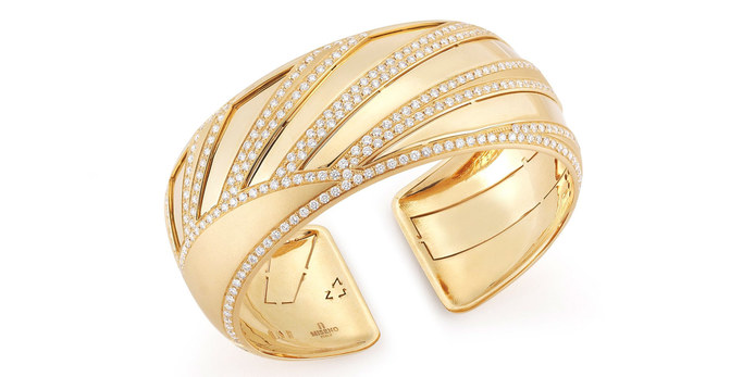'Raggi' cuff bracelet in 18K polished gold and brilliant-cut diamonds  