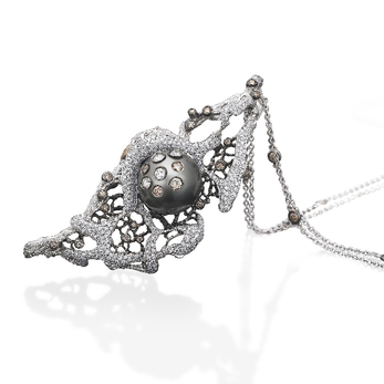 'Il Mare D’Inverno' pendant necklace with Tahitian pearl, 3.11ct colourless and brown diamonds in 18k gold