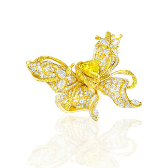 'Papillon' ring with trillion cut yellow diamond, accenting pear cut and brilliant cut colourless and yellow diamonds in titanium 