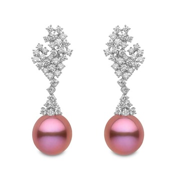 ‘Blossom' collection earrings with 4.66ct diamonds and freshwater pink pearl in 18k white gold