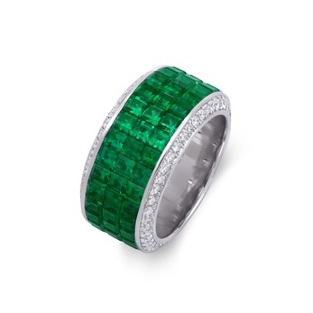 'Mosaic' ring from the 'Classical' collection with emeralds and diamonds in 18k white gold