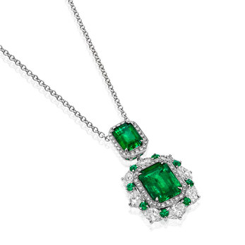 The 'Tidore' emerald pendant with 2.86 cts and 1.64 ct emeralds as well as 1.90 cts of diamonds set in 18K white gold