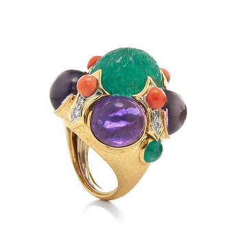 'Turban' ring with carved emerald, amethyst, coral and diamond in 18k yellow gold